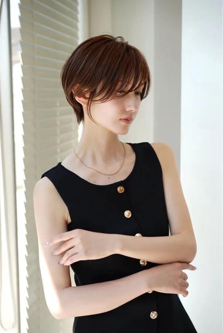 ショート カラー 加賀 千聖 /soigneのヘアスタイル