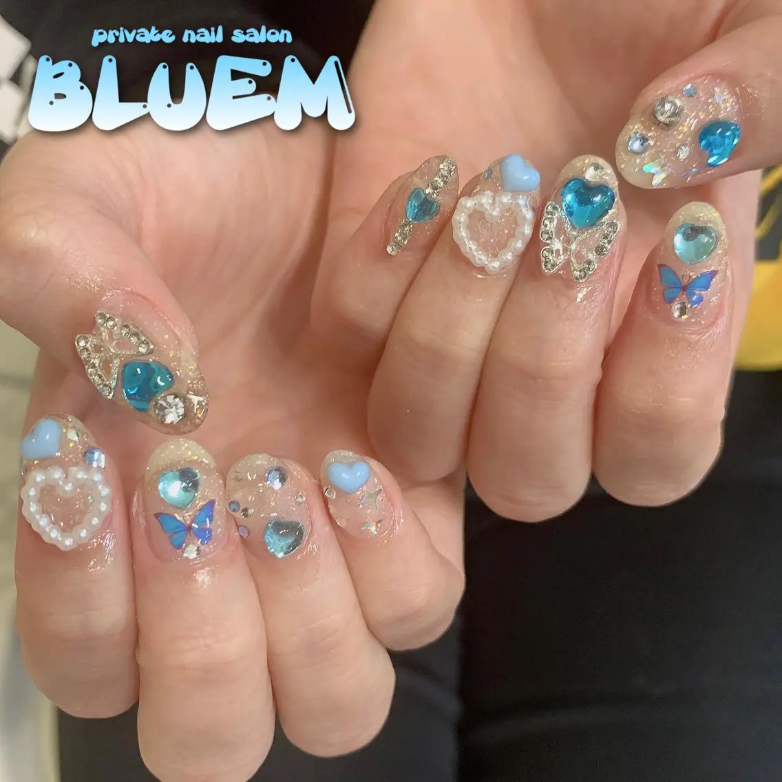 ネイル ハンドネイル BLUEM なな🐶のネイルデザイン
