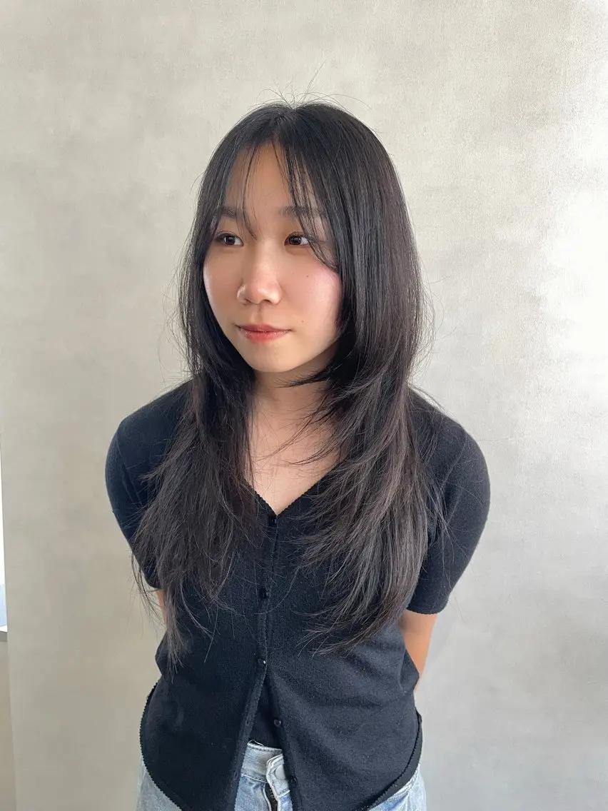 ロング カット ヘアカラー 元平 未祐のヘアスタイル
