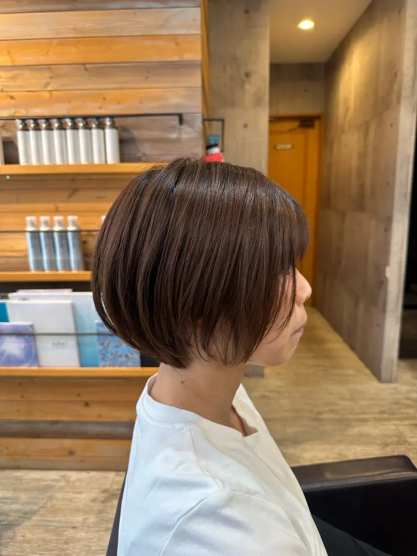ショート Modek's 西宮 akariのヘアスタイル