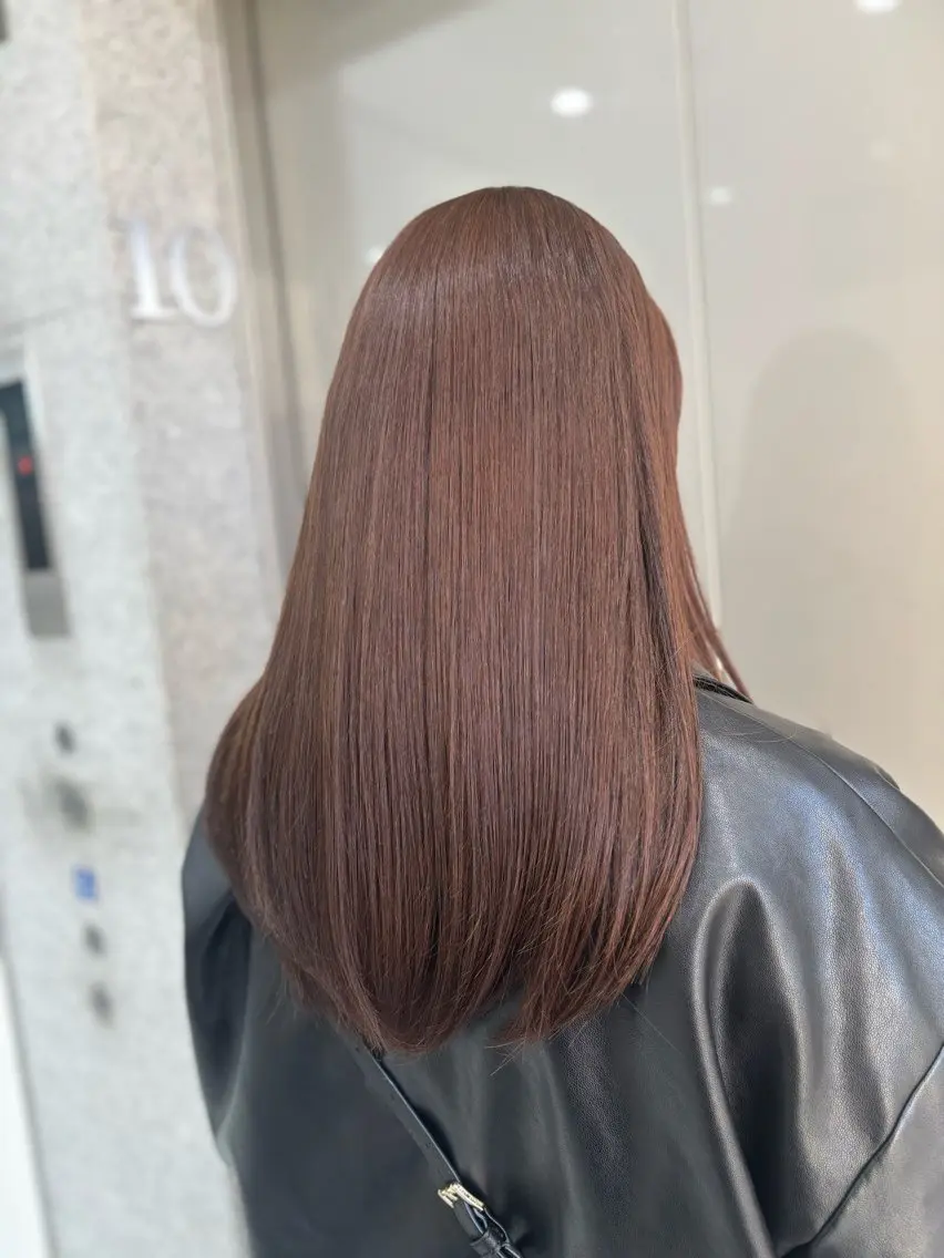 ロング カラー ヘアカラー トリートメント ヘッドスパ ヘアセット 流行りの透明感カラー ×縮毛矯正🤍ユウのヘアスタイル