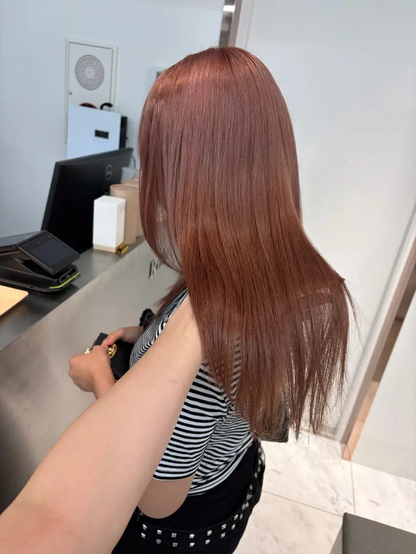 ミディアム カラー ブリーチ ボブ 韓国風ヘア レイヤーカット トリートメント ヘアカラー rina🩶 ワンホン/レイヤーのヘアスタイル