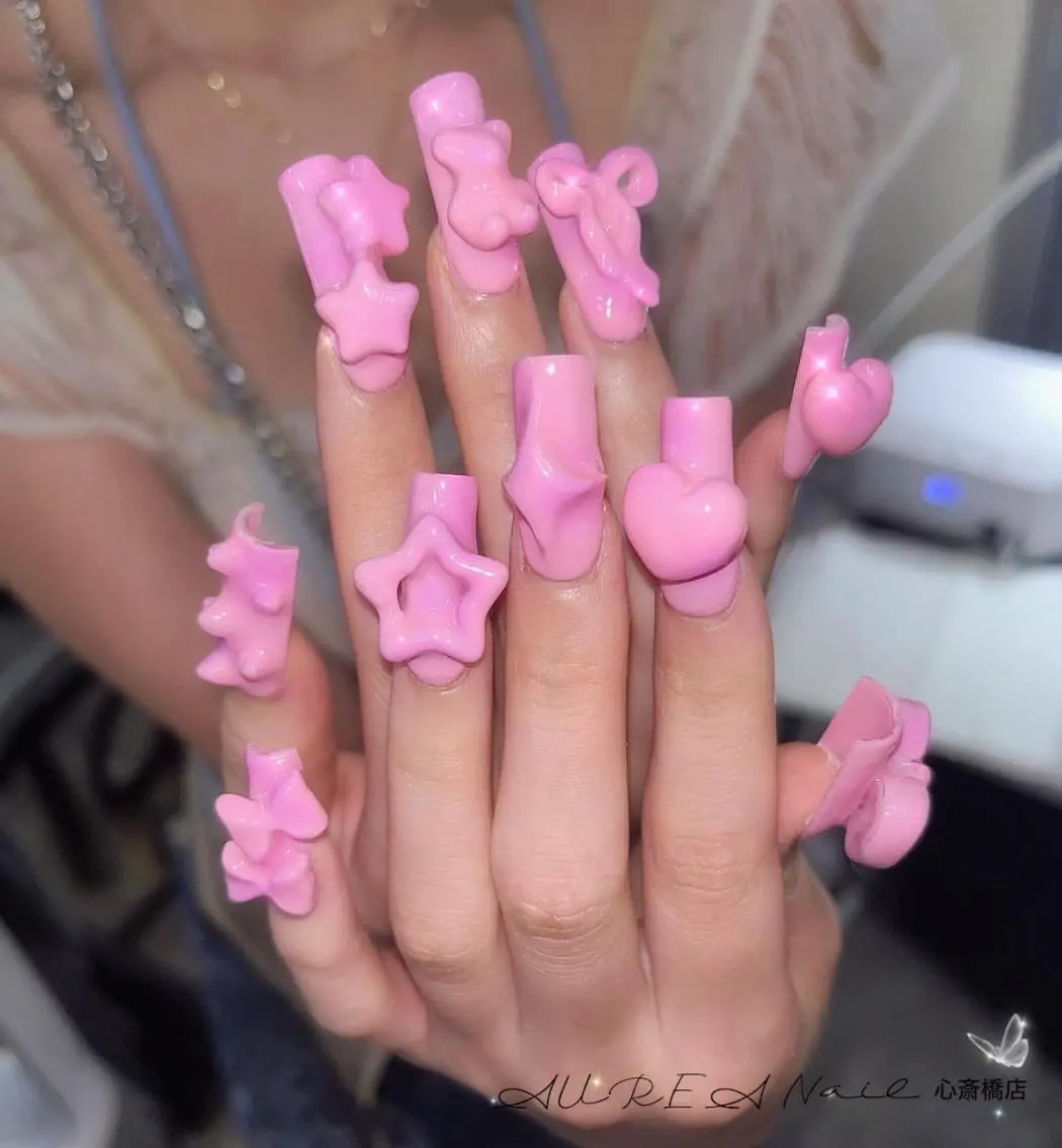 ネイル 長さ出し ハート キラキラネイル 韓国ネイル ロングネイル ハンドネイル H-nail ロング/3D/Y2Kのネイルデザイン