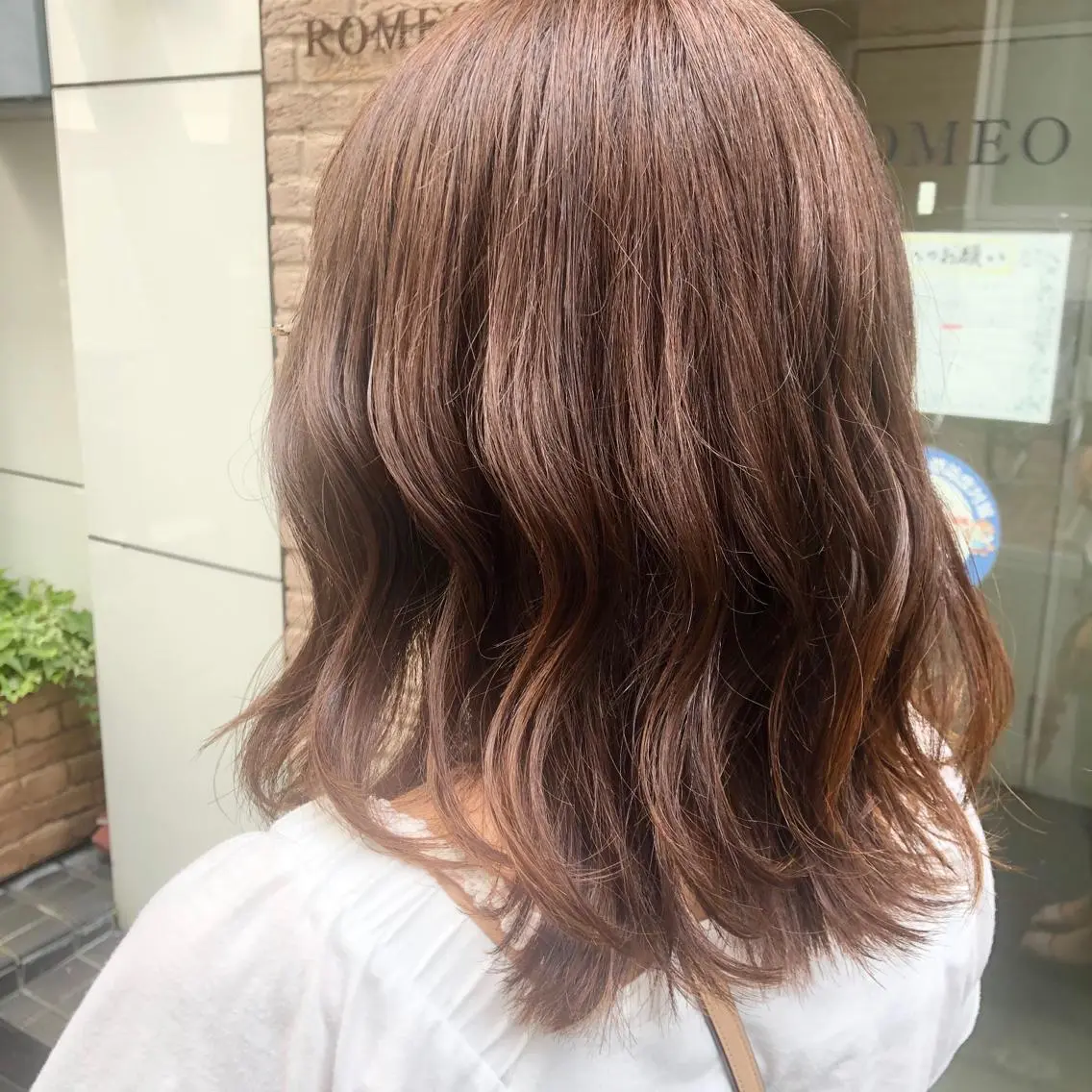 ミディアム カラー ベージュカラー オレンジ オレンジベージュ ,comma momoka🪄のヘアスタイル