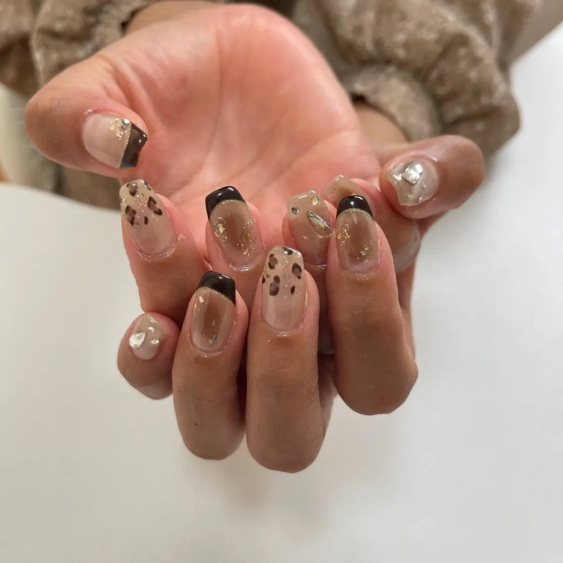 ネイル ハンドネイル Ebon nailのネイルデザイン