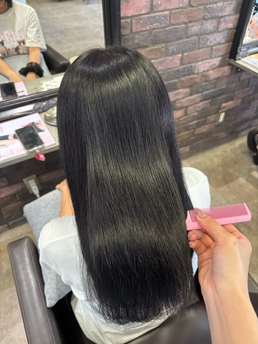 カラー 透明感カラー ここののヘアスタイル