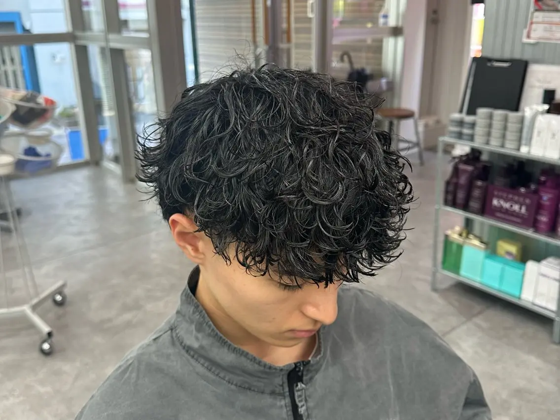 ショート カラー パーマ メンズ カット パーマ トリートメント 🔥漢髪特化メンズ マネージャーYUKIのヘアスタイル