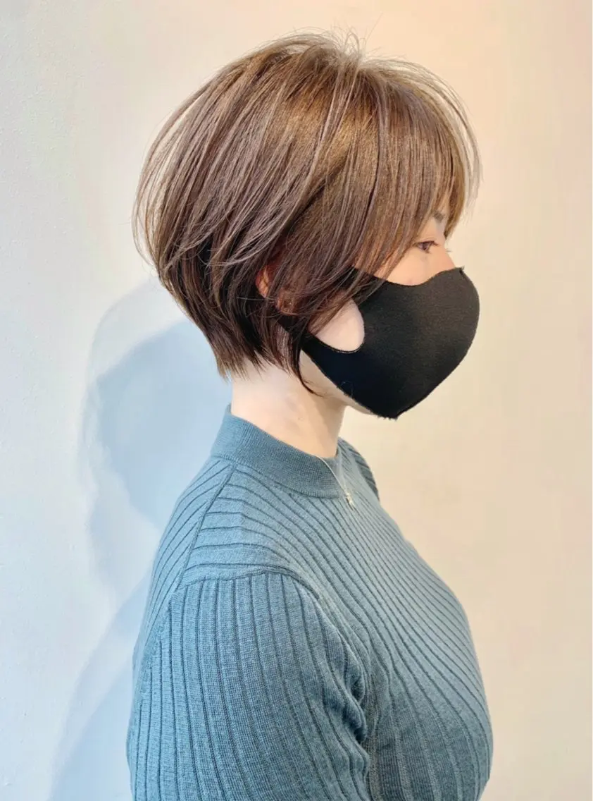 🪞初回限定🪞骨格補正カット+抗酸化水素カラー✨ 処理剤をmixしダメージレスな艶髪へ!小顔効果、絶壁解消も◎の写真