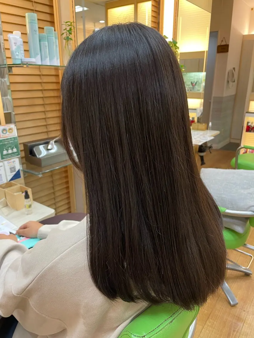 ロング カット 植野 陽菜のヘアスタイル