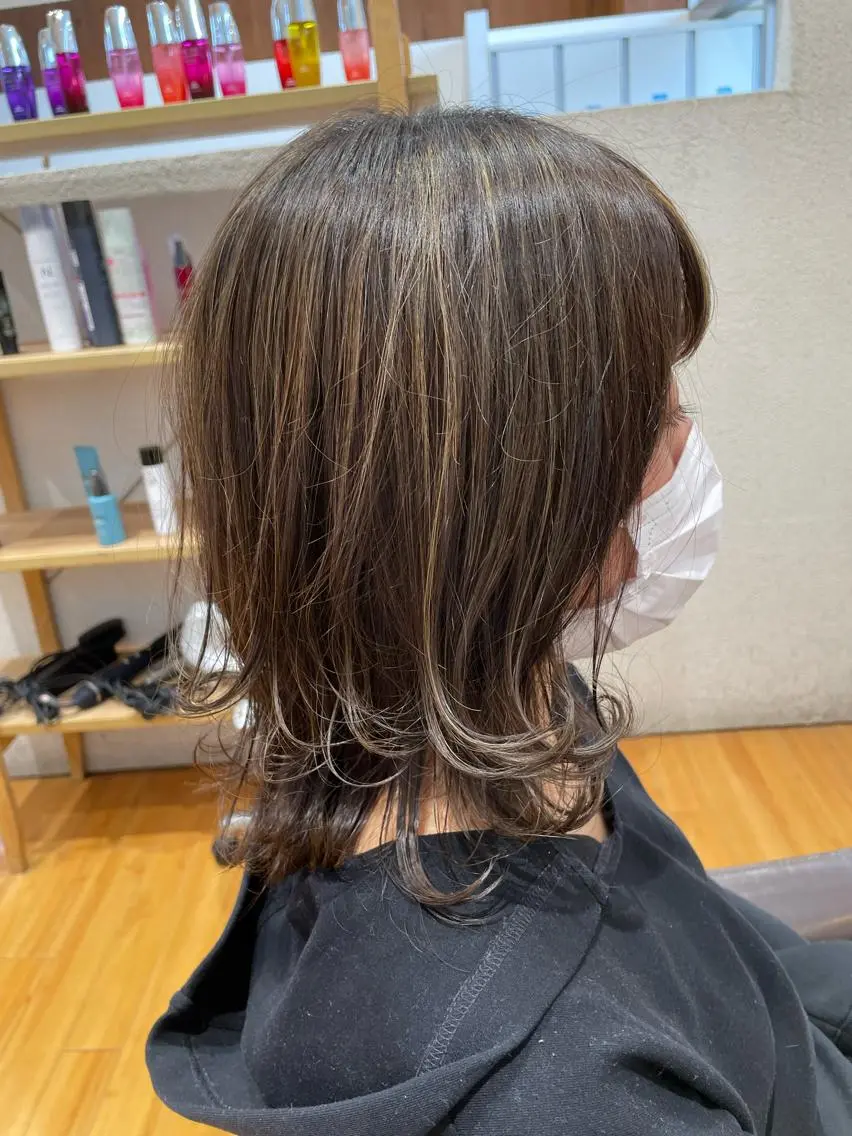 艶髪カラー　ショート−550 、ロング＋550 新規の方20パーOFFの写真