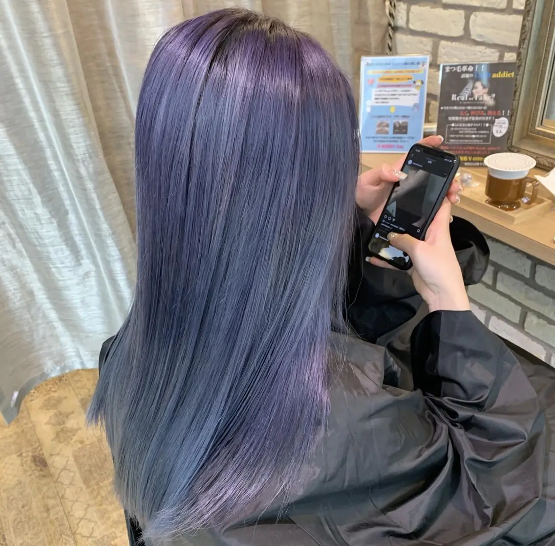セミロング カラー 韓国レイヤーカット× 髪質改善ラビマーニのヘアスタイル