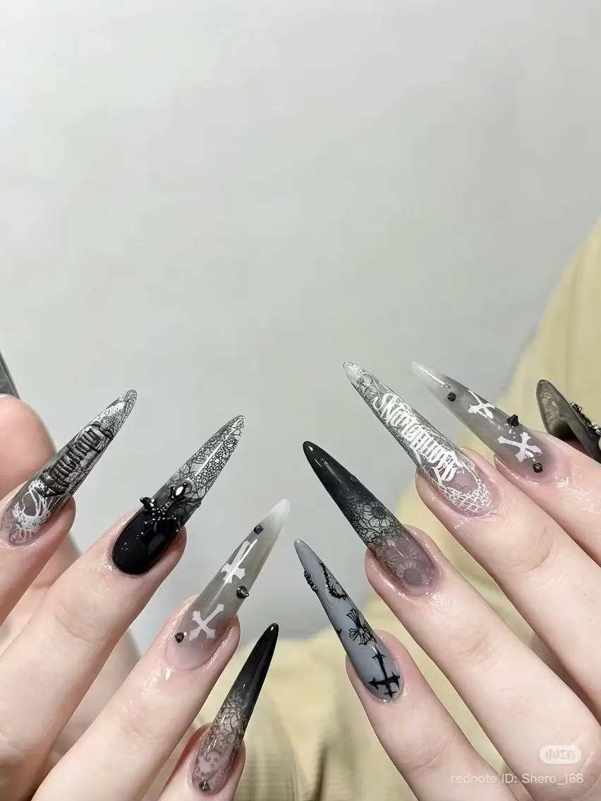 ネイル アートネイル チークネイル フレンチネイル ジェルネイル ガーリー HAPPI NAIL 大国町のネイルデザイン