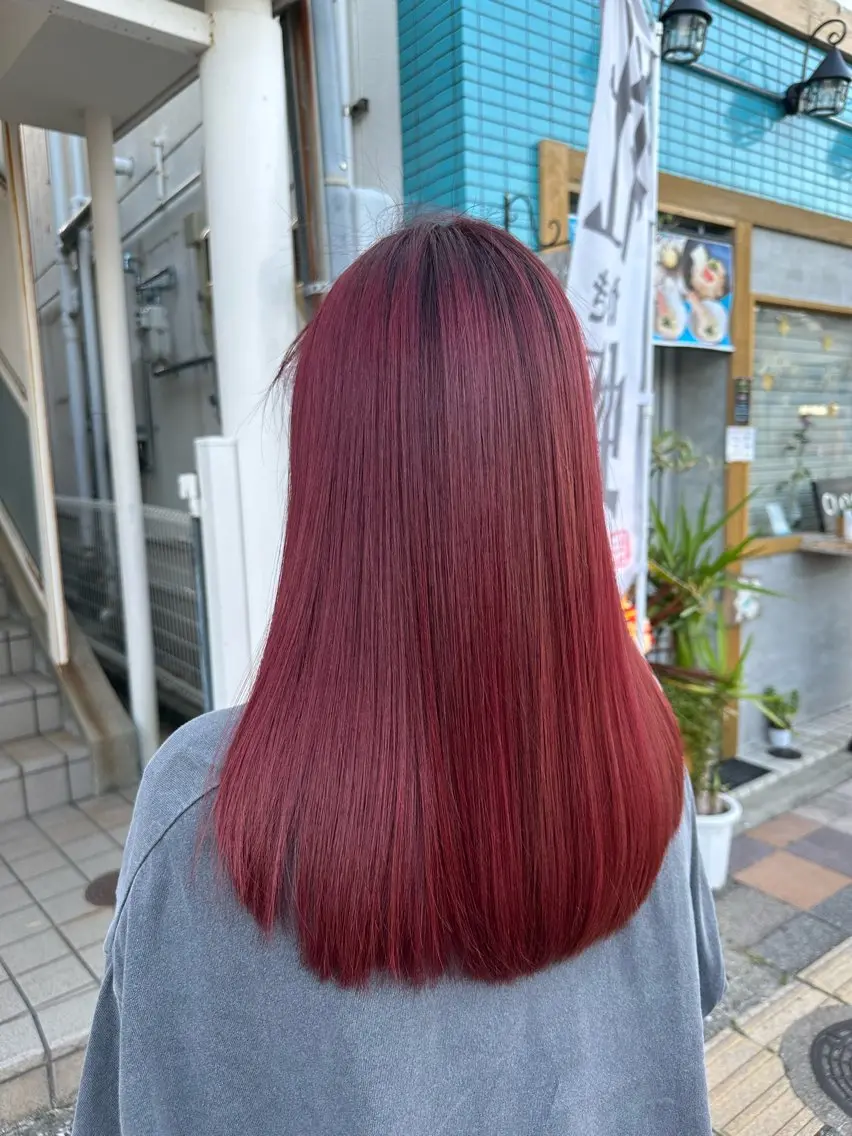 セミロング カラー reefur マリナのヘアスタイル