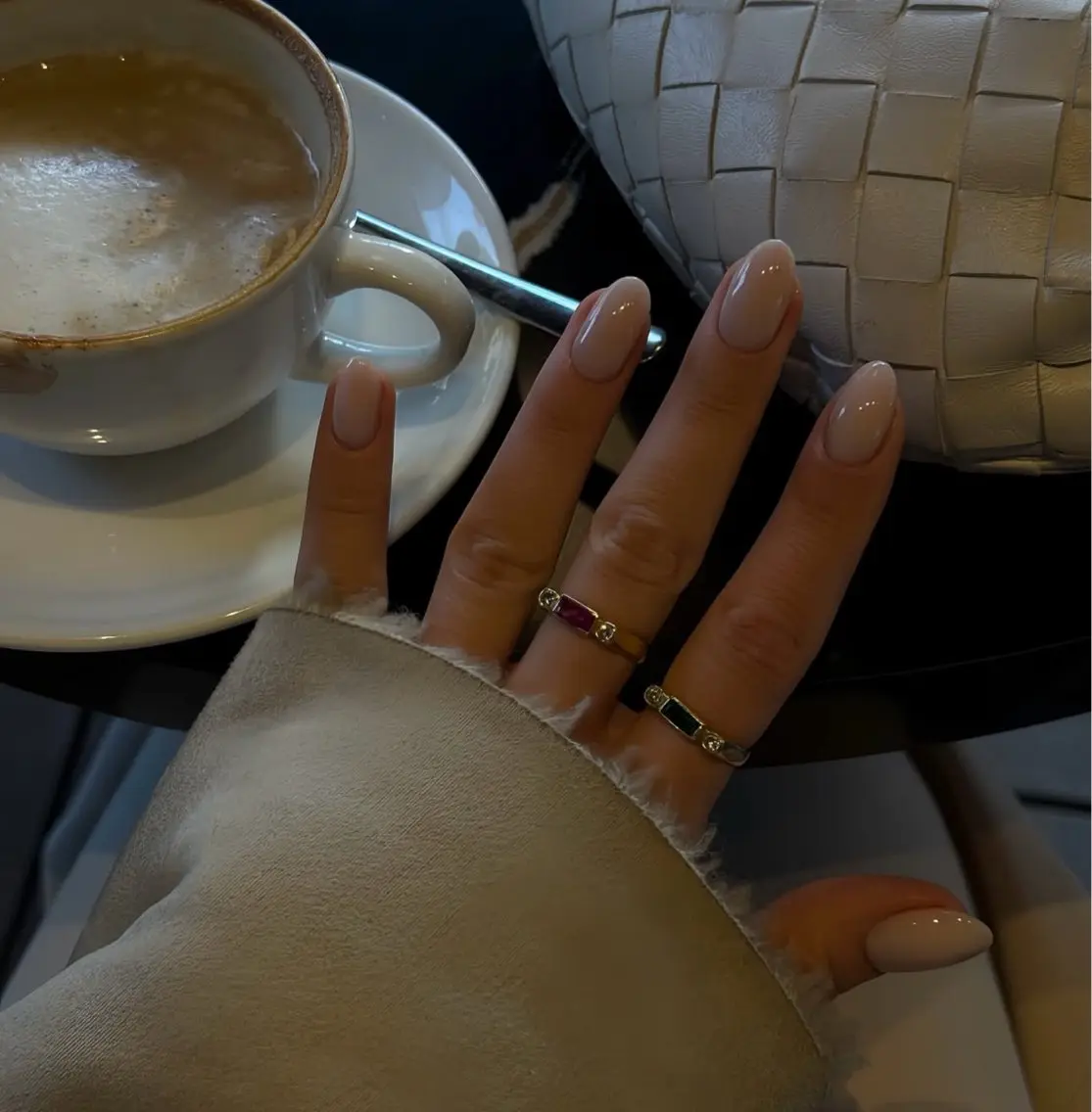 ネイル アートネイル オーロラネイル チークネイル フレンチネイル ガラスフレンチ ハンドネイル 🎀YooLi Nail salonのネイルデザイン