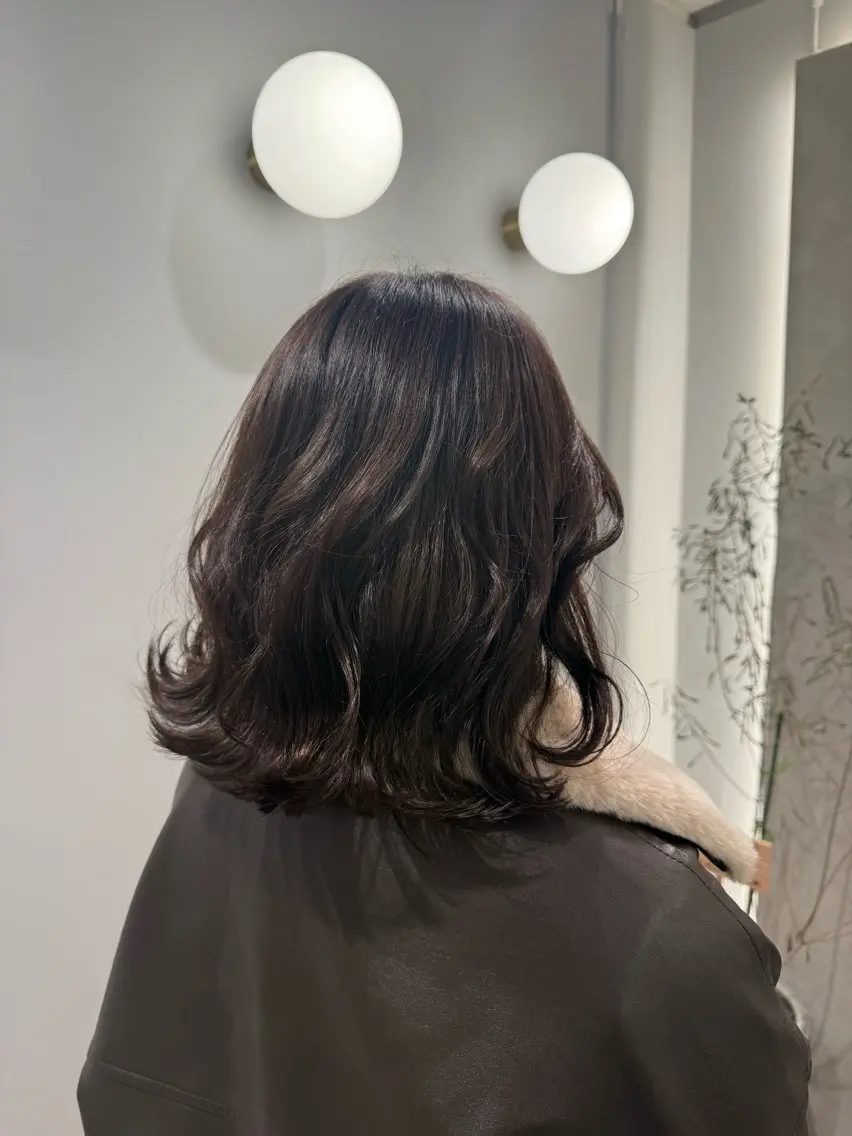 ミディアム カット ヘアカラー トリートメント ヘッドスパ ·̩͙꒰ঌ miku 𓂃 𓈒𓏸 ໒꒱のヘアスタイル