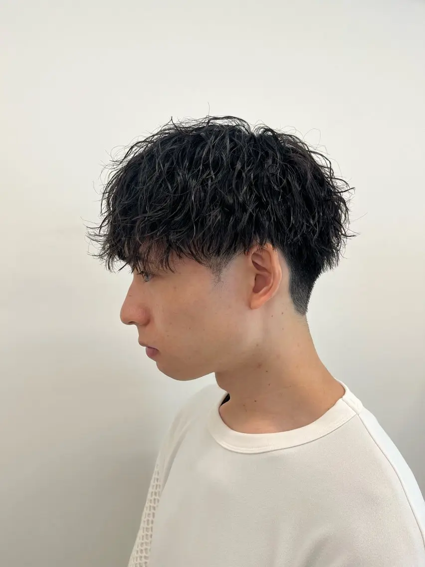 ショート カラー パーマ メンズ 🏆メンズヘア特化 🥇代表りんぺーのヘアスタイル