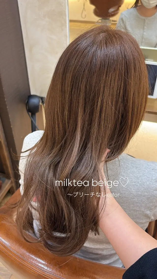 セミロング カラー ブリーチ 透明感カラー ブリーチなしカラー 🤍FLEAR 白濱 かえで🎀.⋆のヘアスタイル