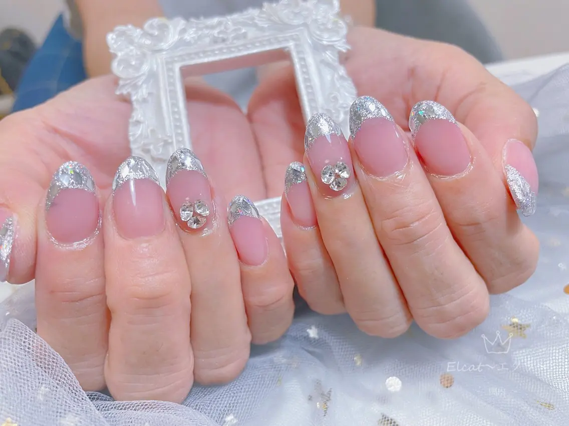ネイル ハンドネイル ネイルサロンエクラ 🫧Shizukaのネイルデザイン