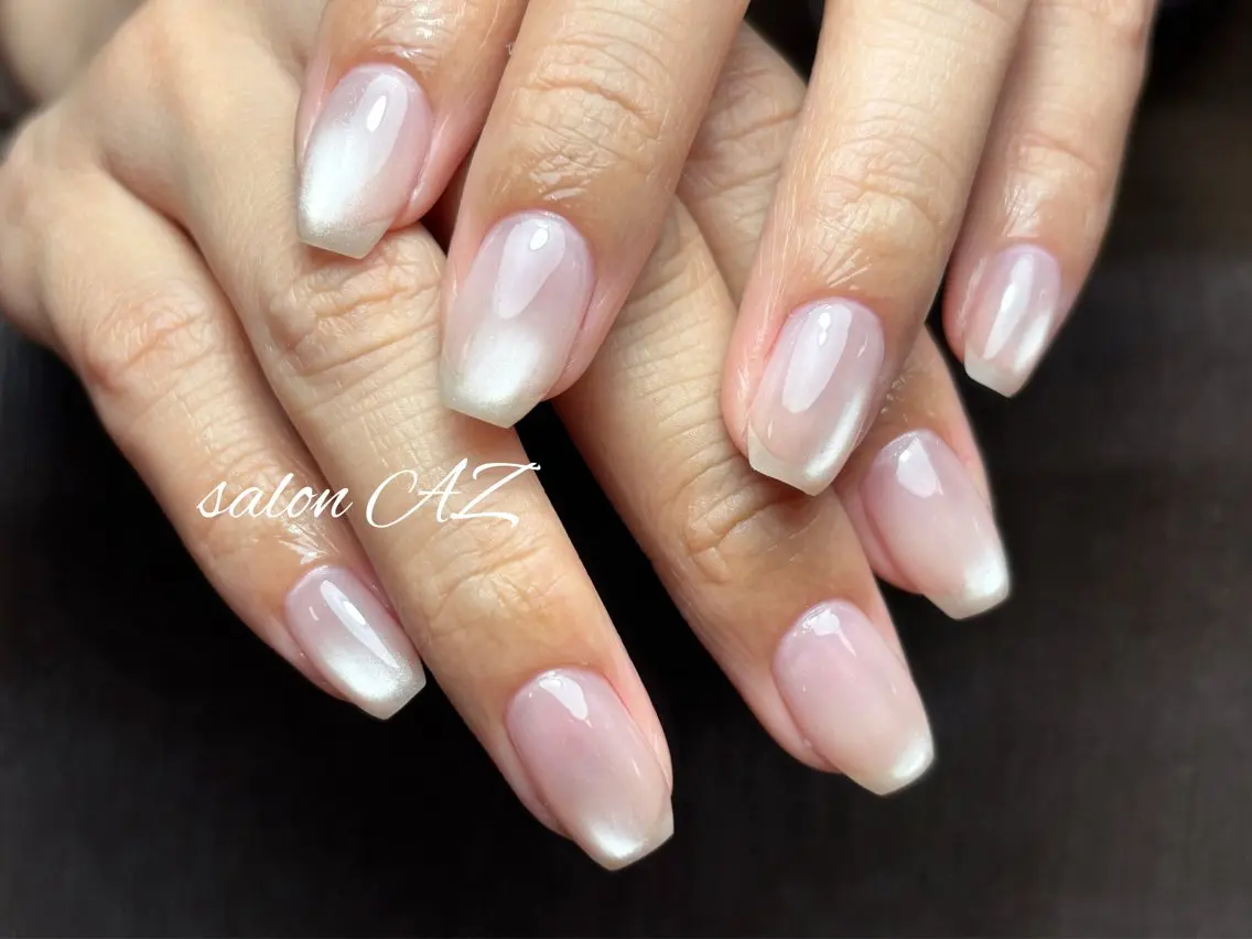 ネイル アートネイル 長さ出し フットネイル フレンチネイル ジェルネイル ハンドネイル salon AZのネイルデザイン