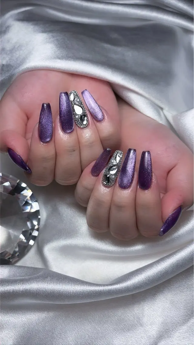 ネイル マグネットネイル ハンドネイル Kayo 💅のネイルデザイン