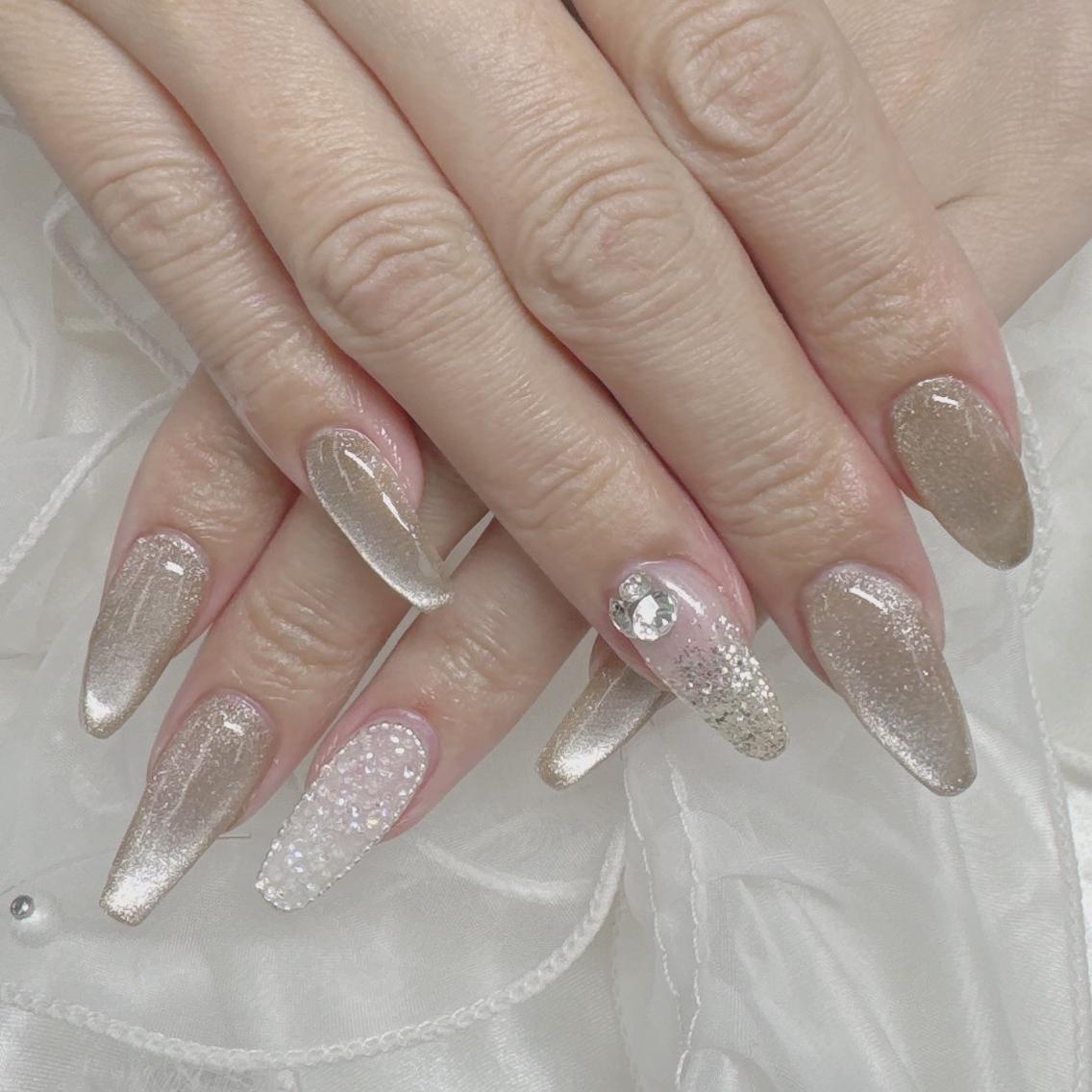 ネイル Nail salon Honey Beeのネイルデザイン