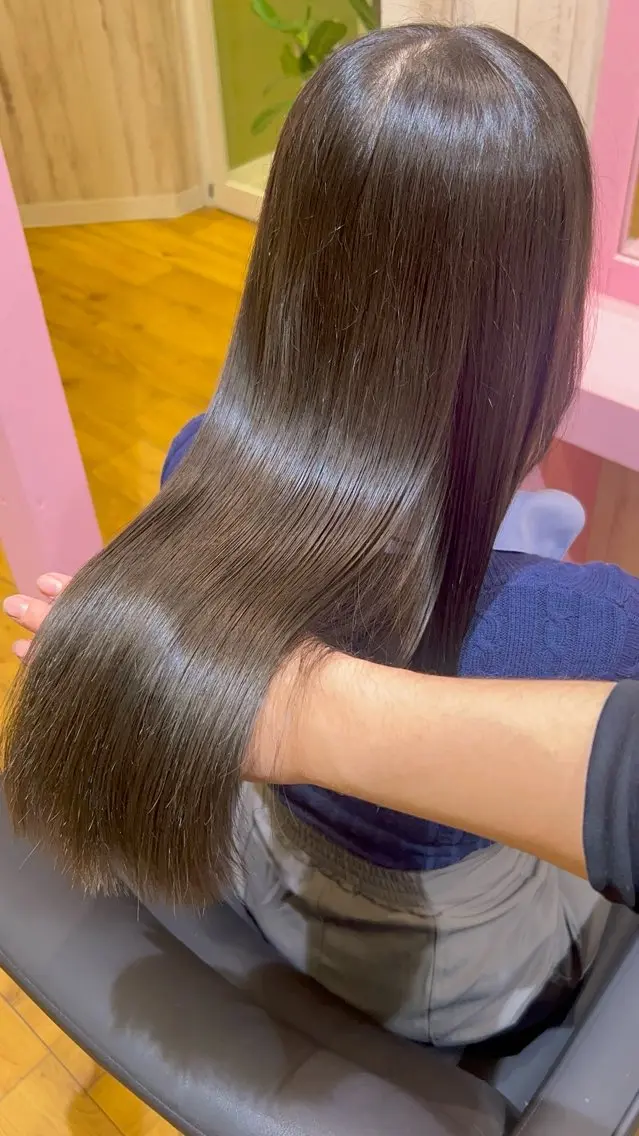 ロング カット ヘアカラー トリートメント 【ブリーチ無しW】 【暗髪&暖色系】圭真のヘアスタイル