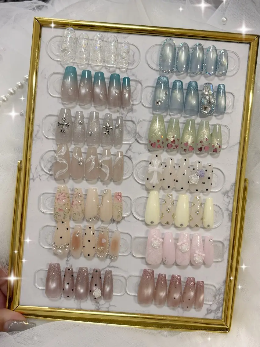 ネイル ドット フラッシュネイル ハート レース 水色 ハンドネイル YM nailのネイルデザイン