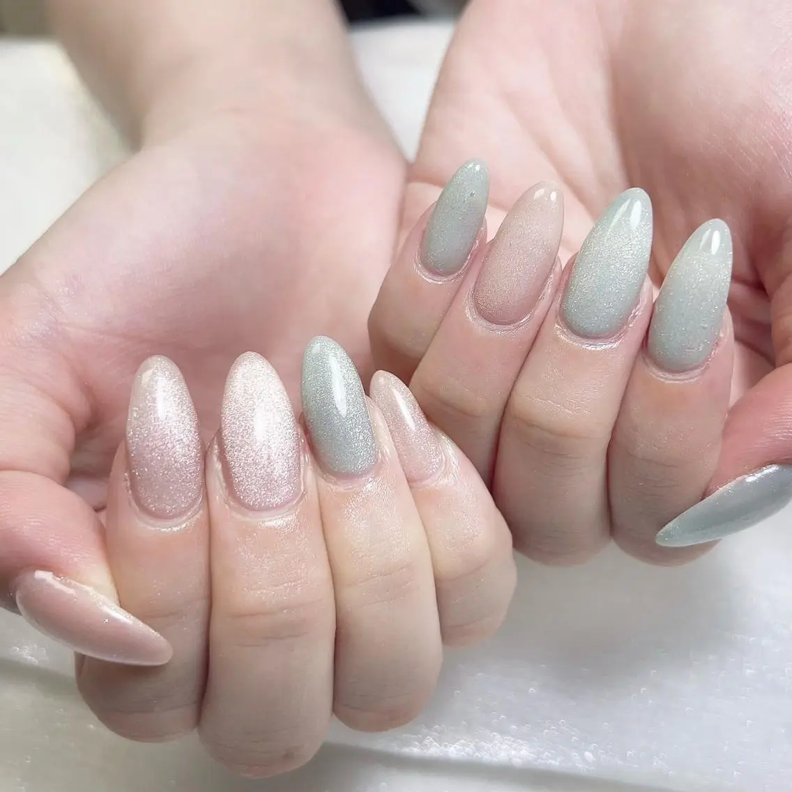 ネイル マグネットネイル ハンドネイル Nail salon 木にいるのネイルデザイン