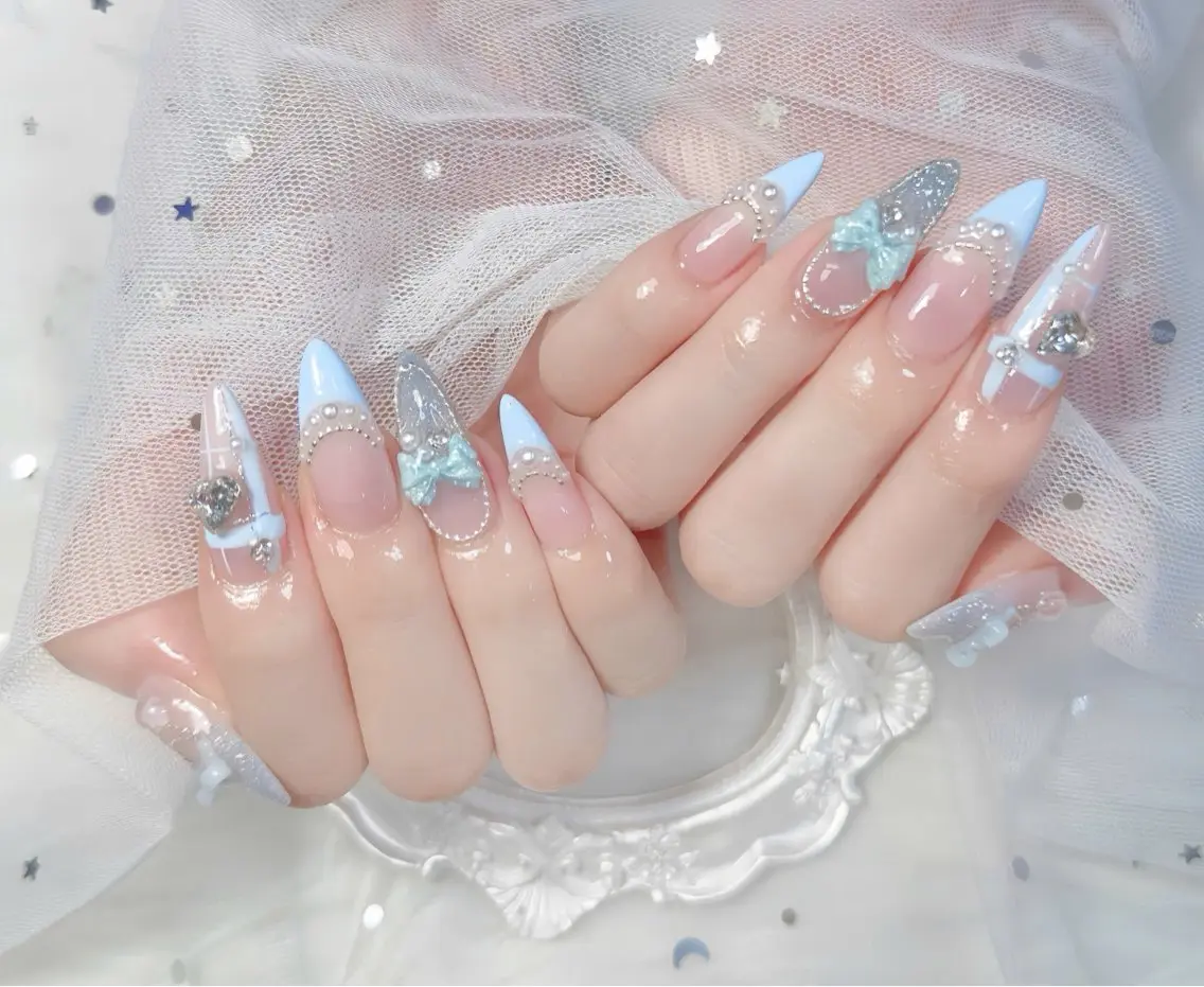 ネイル チークネイル 長さ出し フレンチネイル ジェルネイル グラデーション ハンドネイル THANHTHANH NAILのネイルデザイン