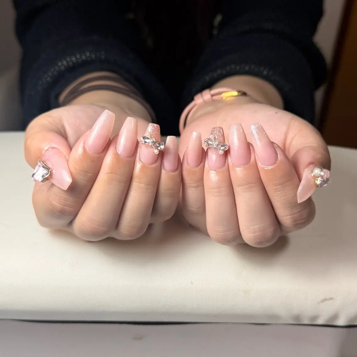 ネイル チークネイル フレンチネイル グラデーション 韓国ネイル マグネットネイル Hana Nailのネイルデザイン