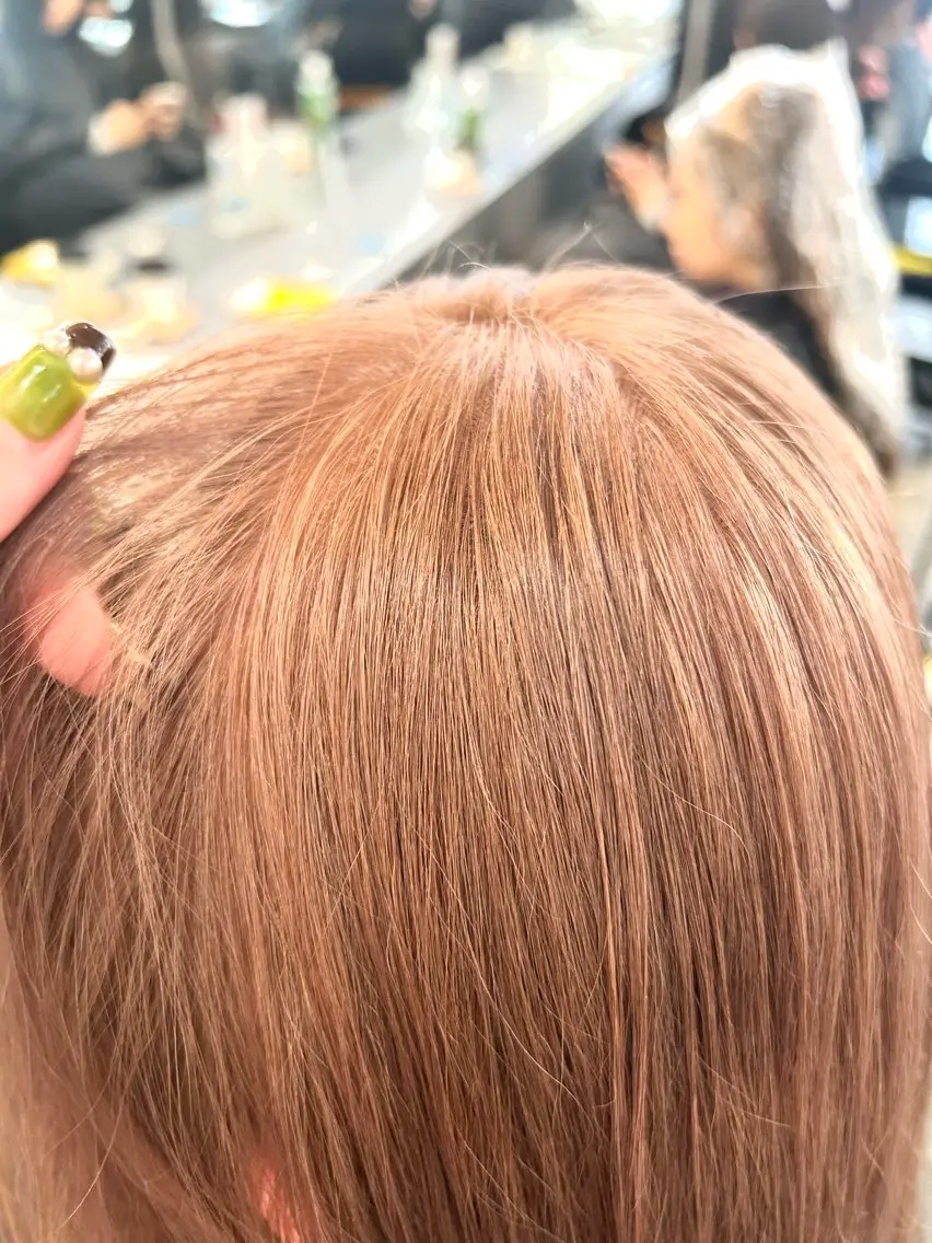 ミディアム カラー ベージュカラー ミルクティーベージュ カット ヘアカラー ✂韓国レイヤー 🦋みやび🪽のヘアスタイル