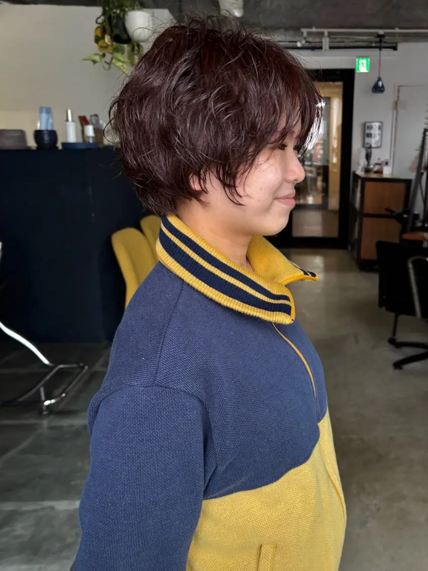 ショート カラー アッシュ ブリーチ ボルドーカラー ブラウンカラー 透明感カラー カット ヘアカラー トリートメント 暖色系特化さくら /福岡天神/レイヤーのヘアスタイル