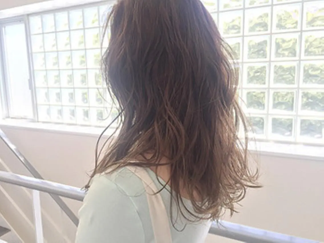 ロング the BRIDGE hair salonのヘアスタイル