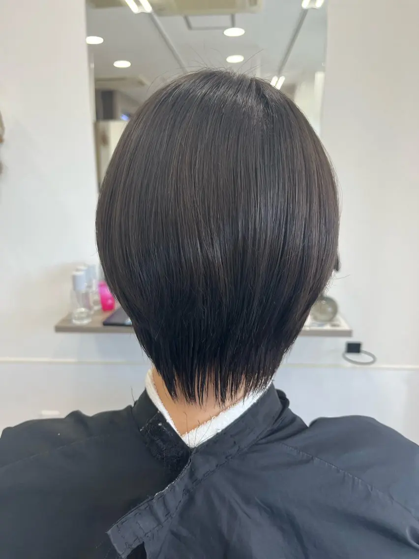 ショート カラー Yumi/艶髪/ 透明感カラー🤍のヘアスタイル