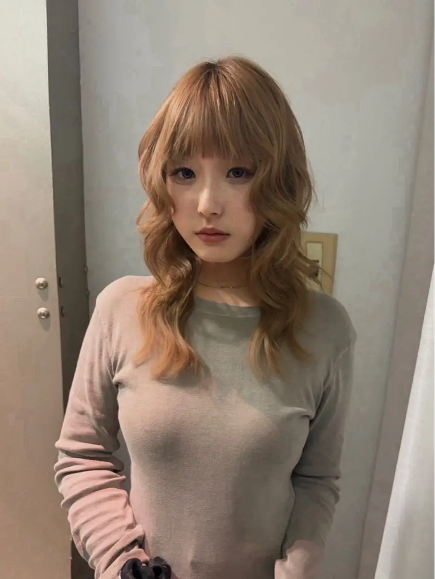 セミロング ヘアカラー 佐藤彩野/艶カラー /透明感カラー🥣のヘアスタイル