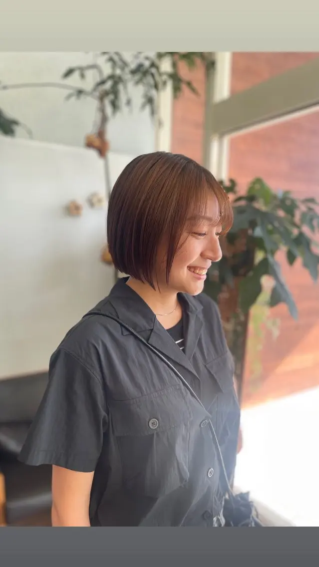 ショート ボブ カット シミズ カエデ🍁のヘアスタイル
