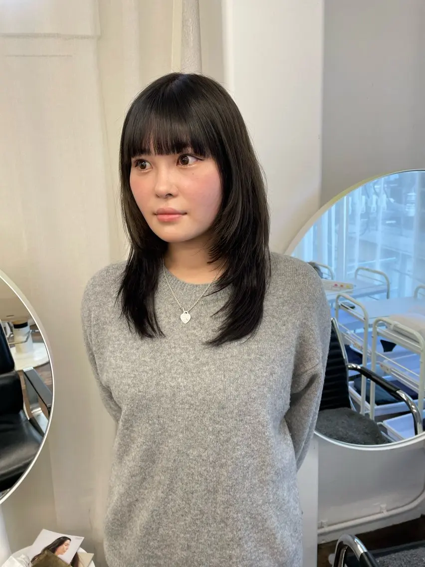 セミロング カラー カット ヘアカラー トリートメント レイヤーカット🎀 kanaのヘアスタイル