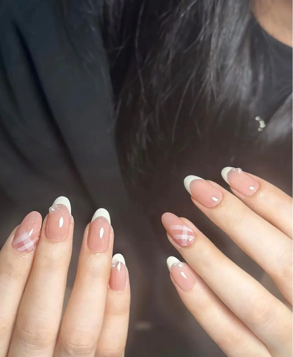 ネイル ハンドネイル Minette nailHuongのネイルデザイン