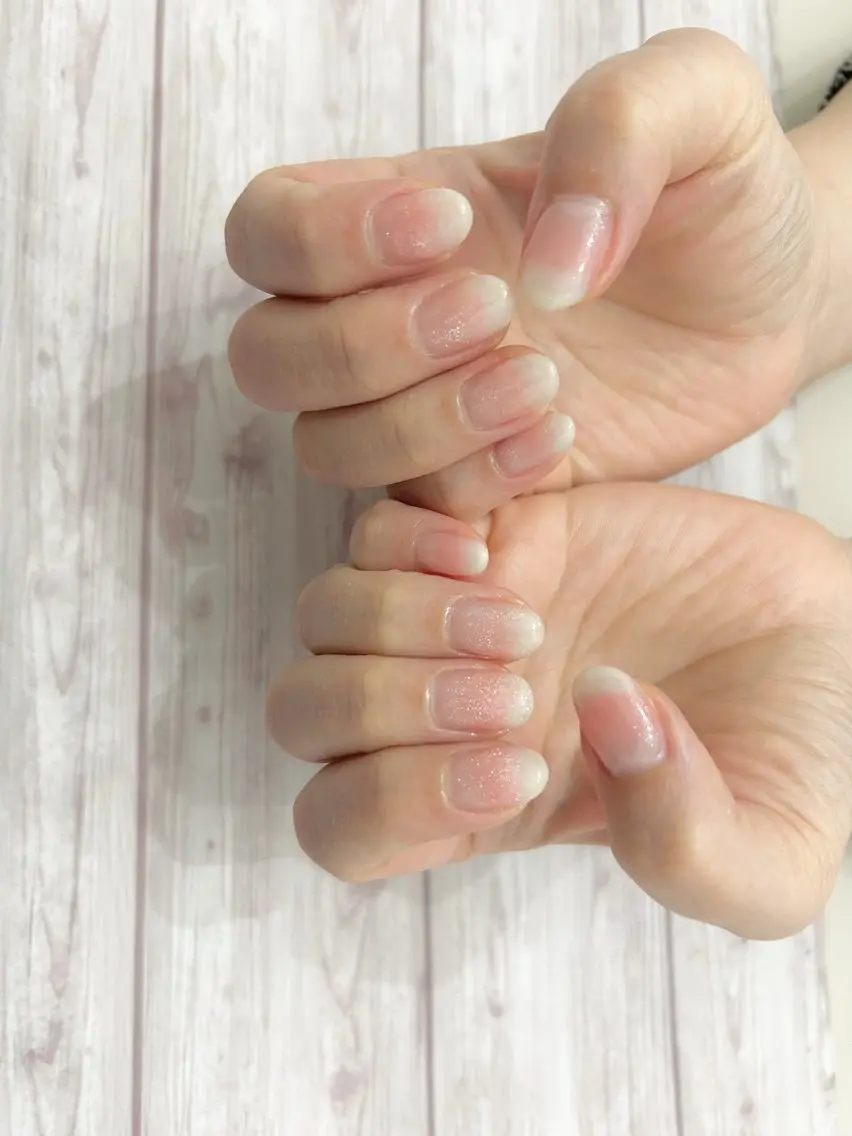 ネイル チークネイル グラデーション ハンドネイル MYu Beauty Salon YURIのネイルデザイン
