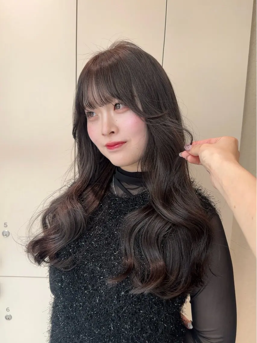 ロング カラー カット ヘアカラー トリートメント 🤎小顔レイヤー /ベージュ🤎友香のヘアスタイル