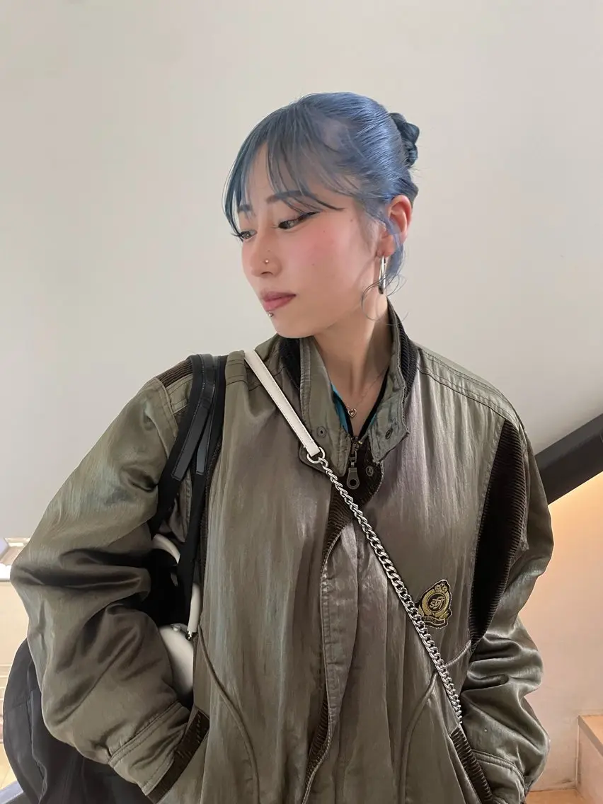 カラー ヘアカラー 🎀ボブ+ハイトーン シュカ👶🏻のヘアスタイル