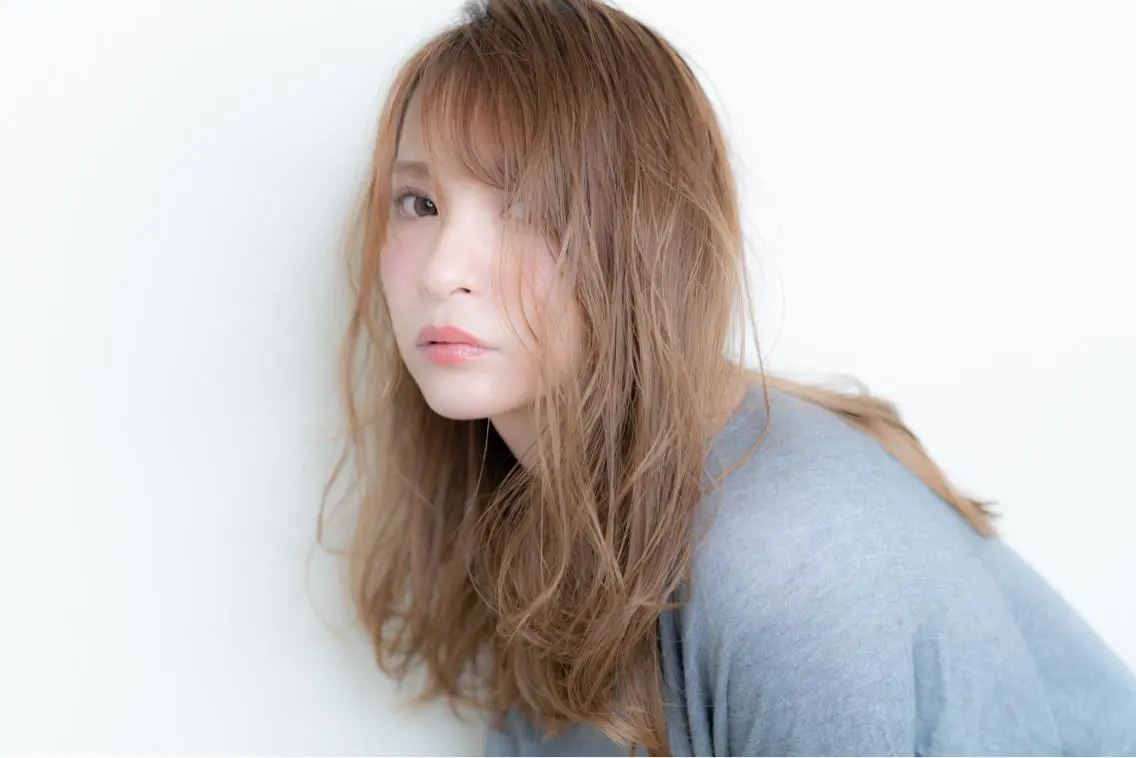 ロング カット ヘアカラー トリートメント Hikaru Takahashiのヘアスタイル