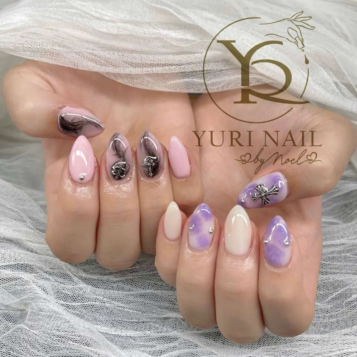ネイル ハンドネイル フットネイル ハンドケア YURI Nail NARITAのネイルデザイン