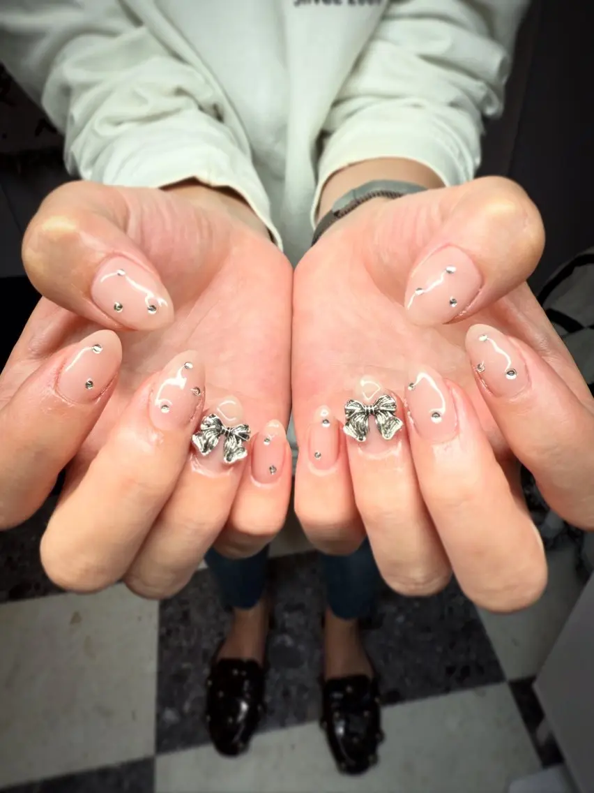 ネイル キラキラネイル オフィスネイル シンプルネイル ハンドネイル posa nail モエミのネイルデザイン