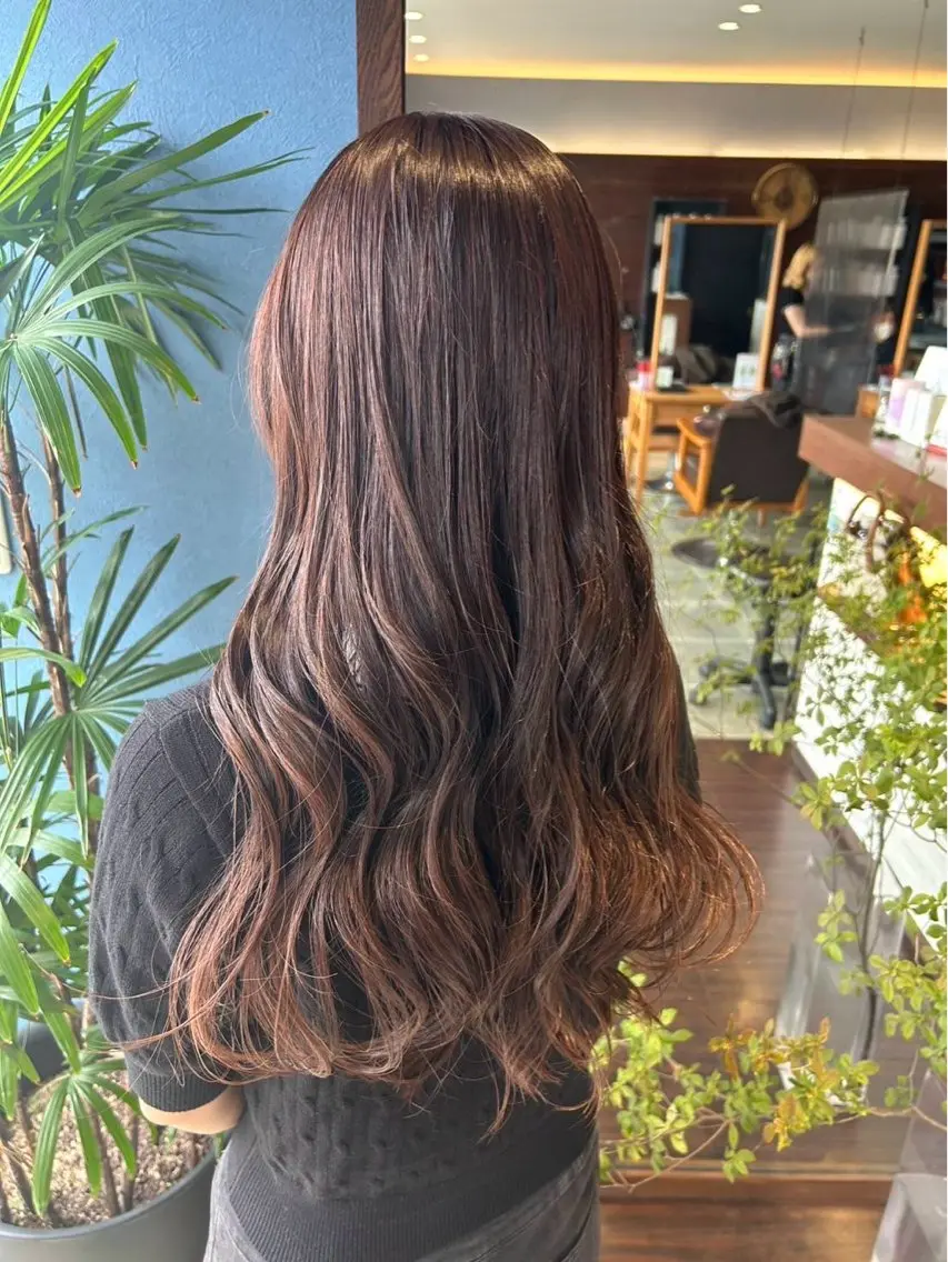 【🍑ミニモ限定🍑】わたし仕様カット+透け感とうるツヤカラー+保護Trつき✨(カット+カラー+クイックトリートメント)の写真