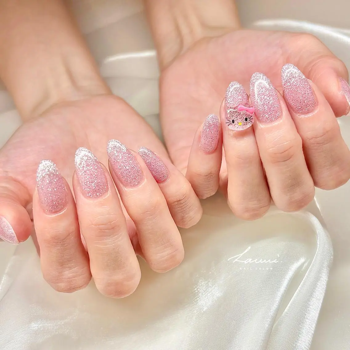 💓フラッシュネイル💓オフ込みの写真