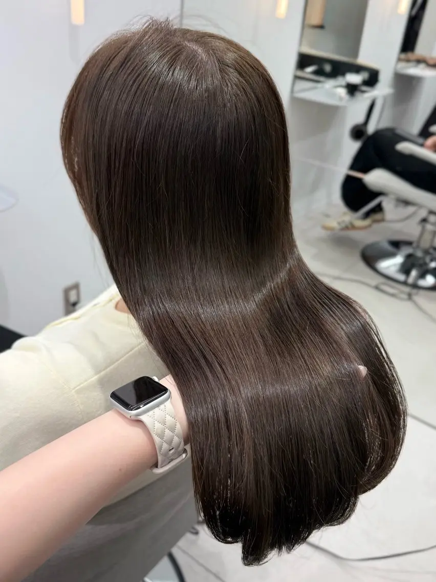 セミロング カラー ベージュカラー カット ヘアカラー トリートメント 澤 佑華 🎀 透明感カラーのヘアスタイル