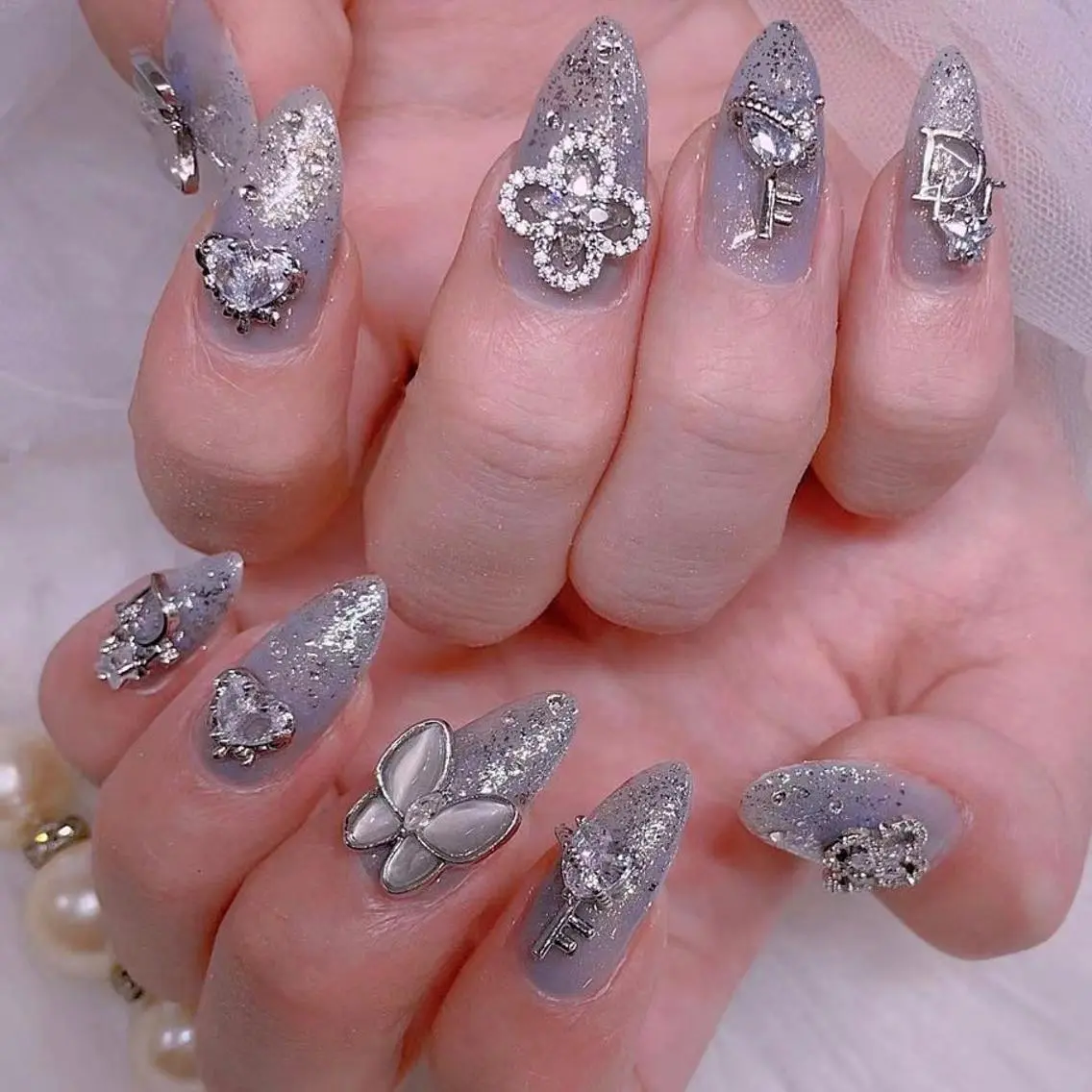 ネイル キラキラ🌸🌸🌸 nail ⭐️✨のネイルデザイン