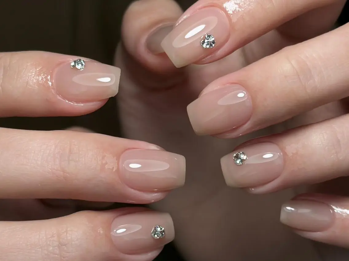 ネイル ハンドネイル 💕リリ 🩷のネイルデザイン