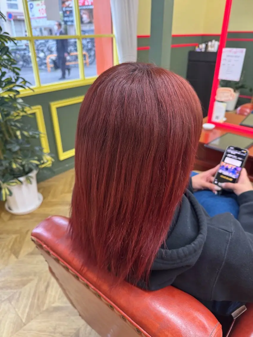 セミロング カラー ヘアカラー 米倉 麻衣のヘアスタイル